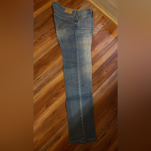 Women’s Hollister Jeans, Size 7R, 28x32 - Picture 2 of 7
